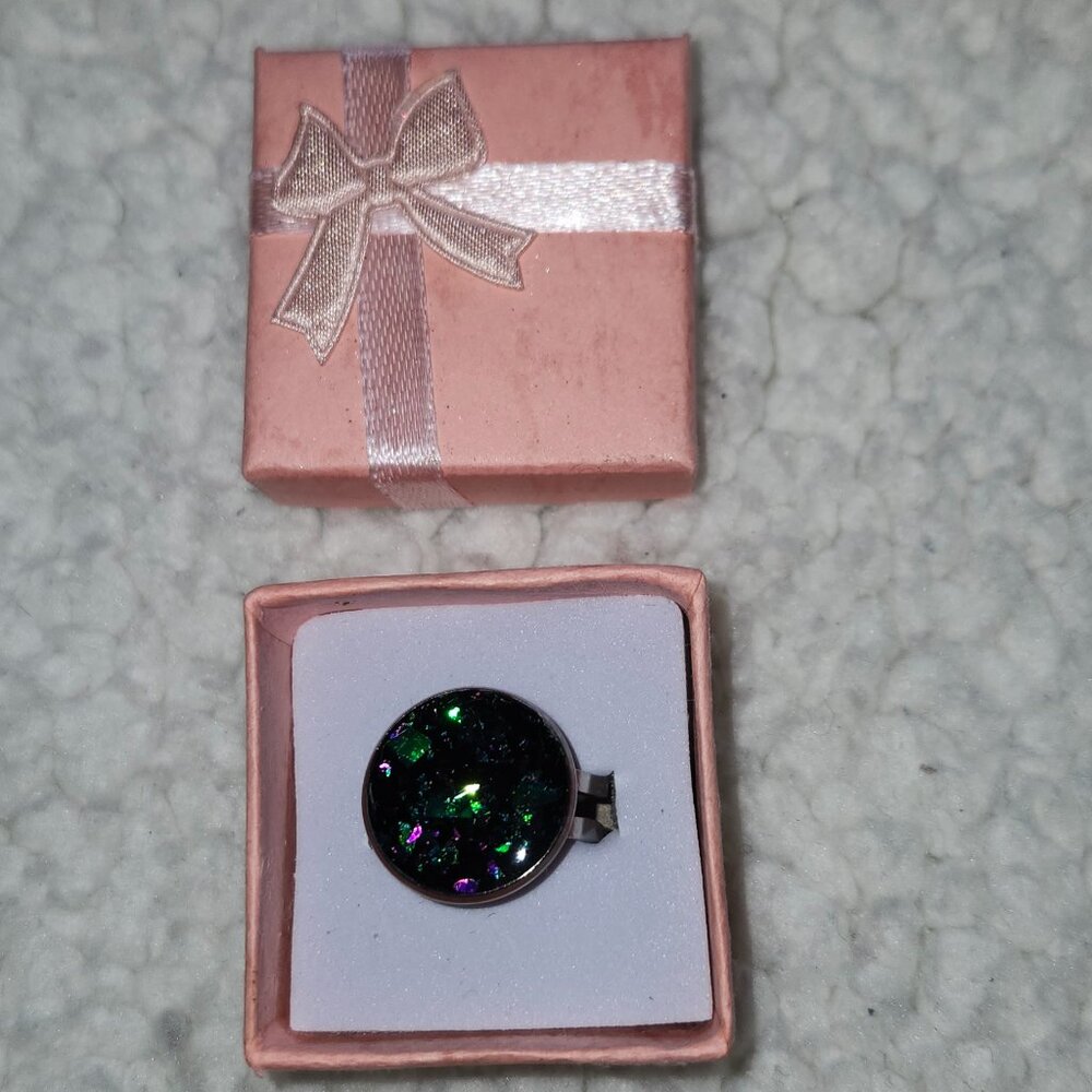 Womens ring